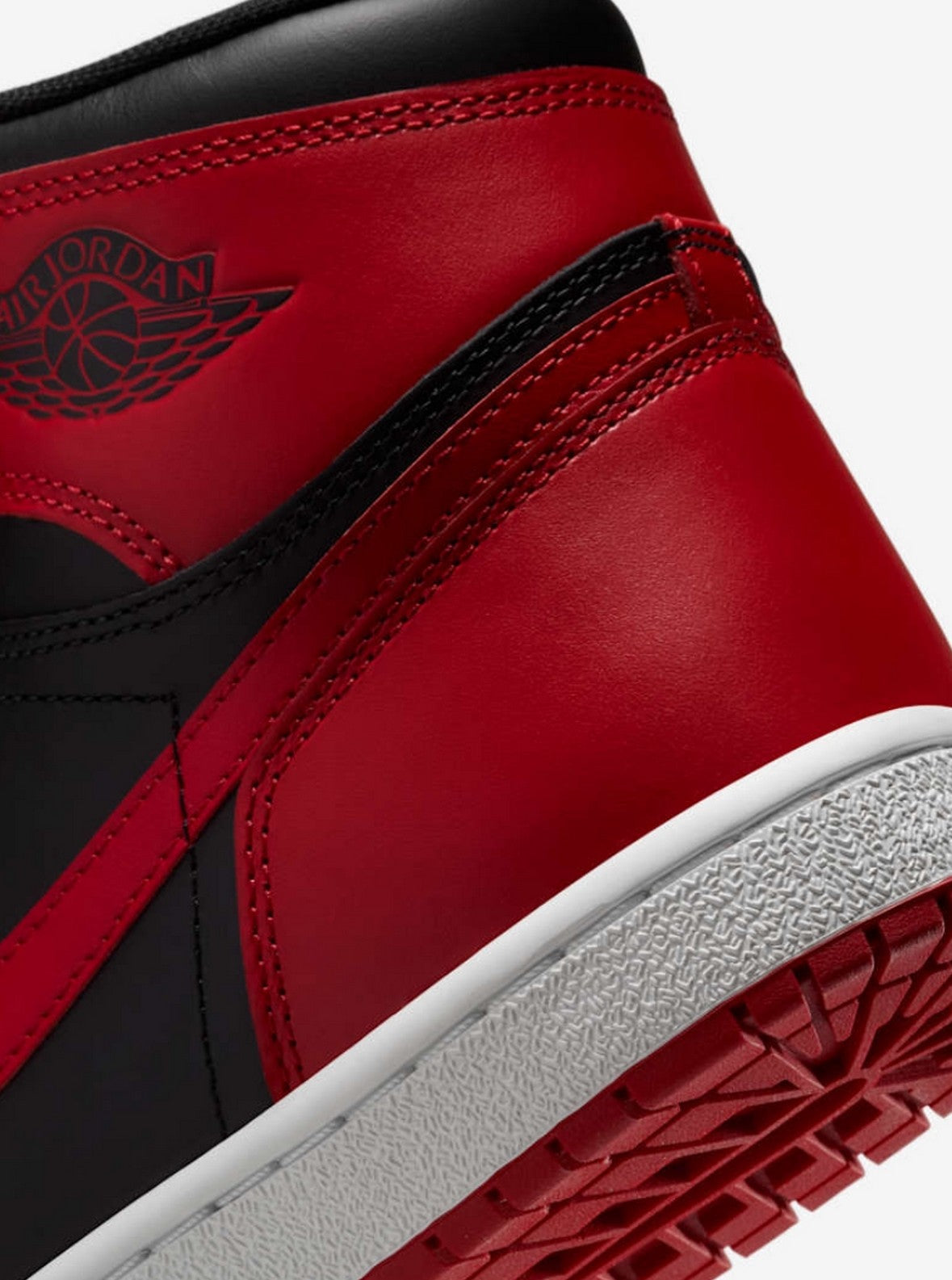 AIR JORDAN 1 HIGH 85' OG BRED (2025)