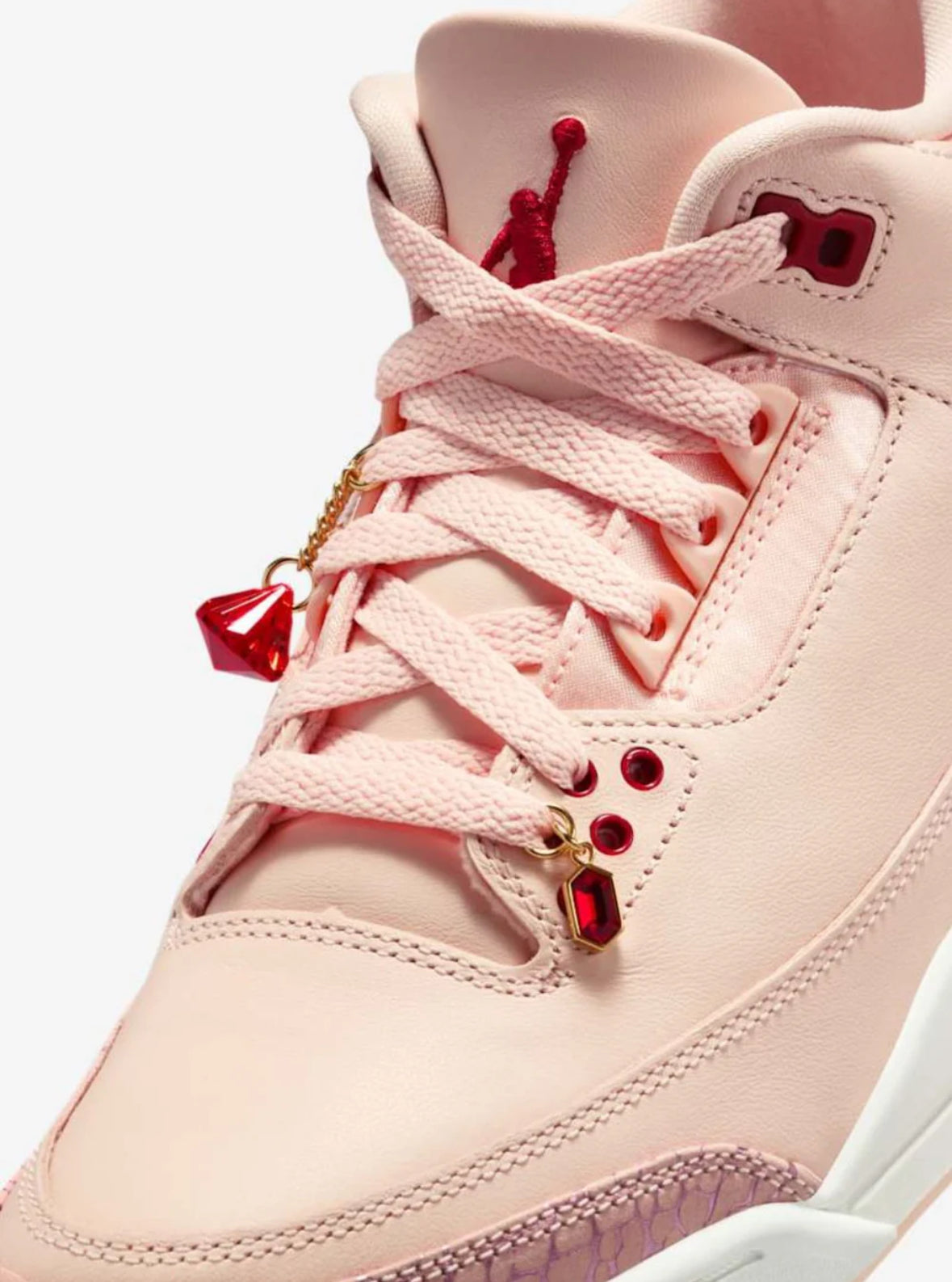 AIR JORDAN 3 RETRO VALENTINE'S DAY TREAT YOURSELF (2025)