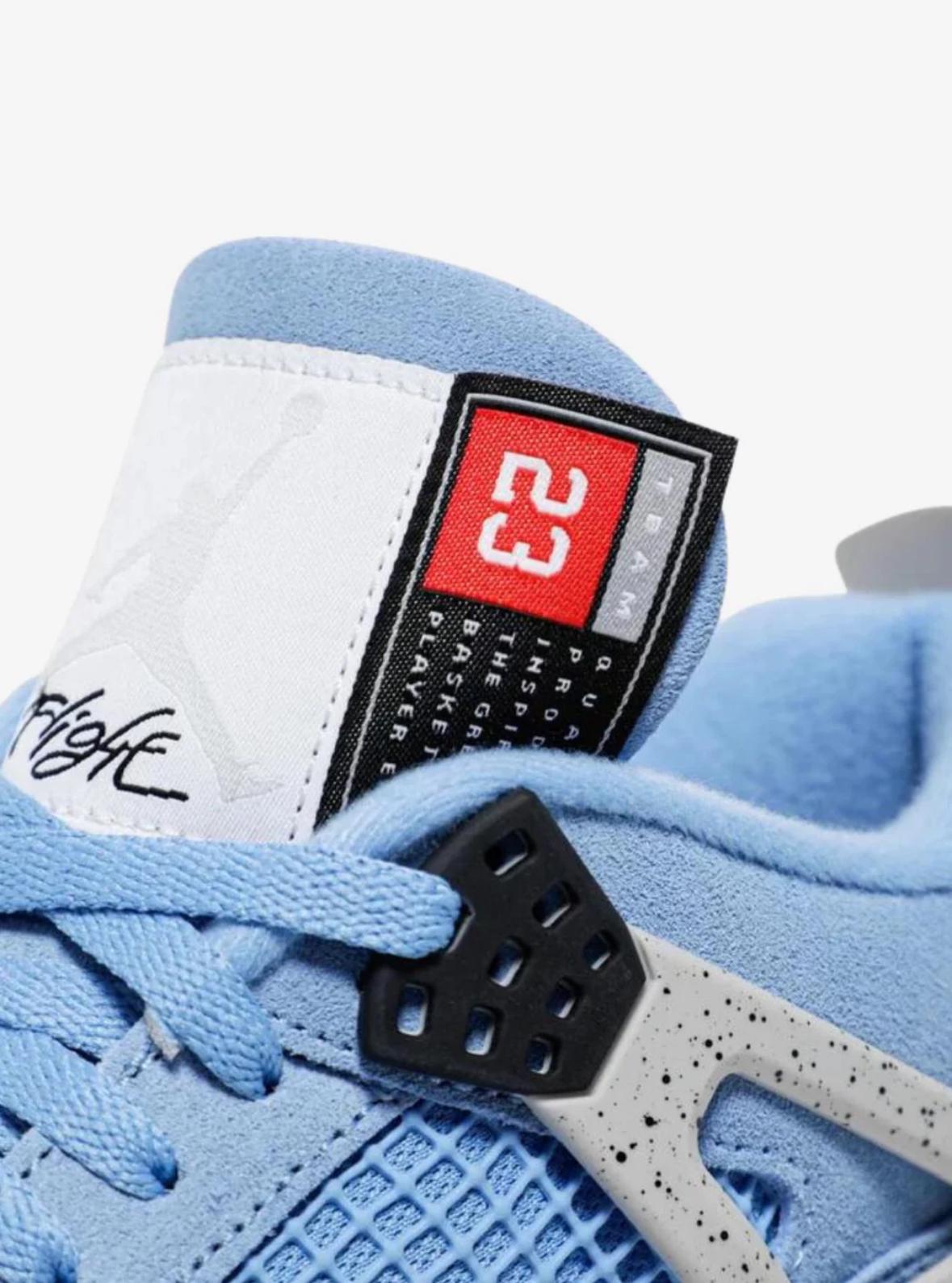 AIR JORDAN 4 RETRO UNIVERSITY BLUE