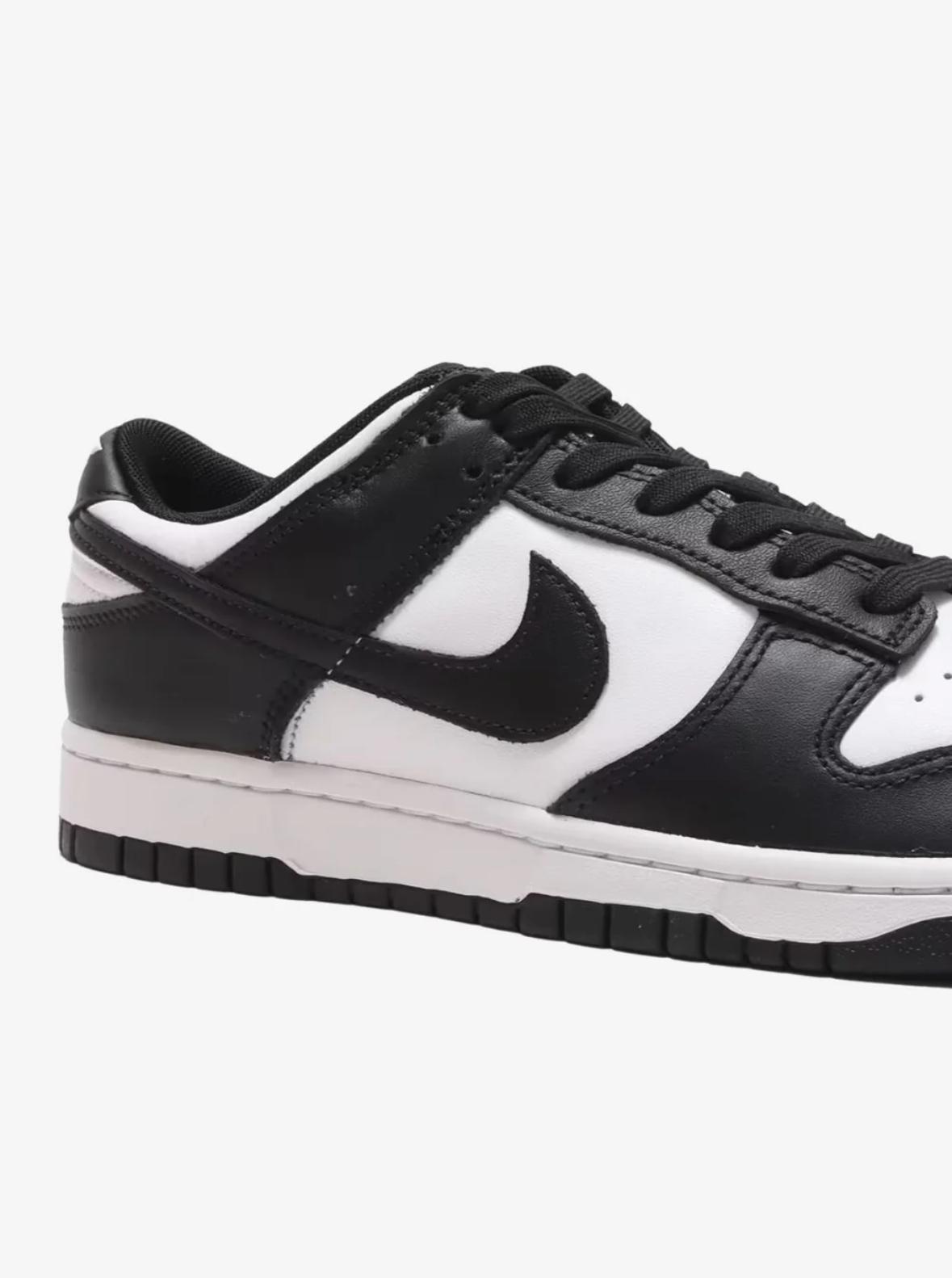 NIKE DUNK LOW RETRO WHITE BLACK PANDA