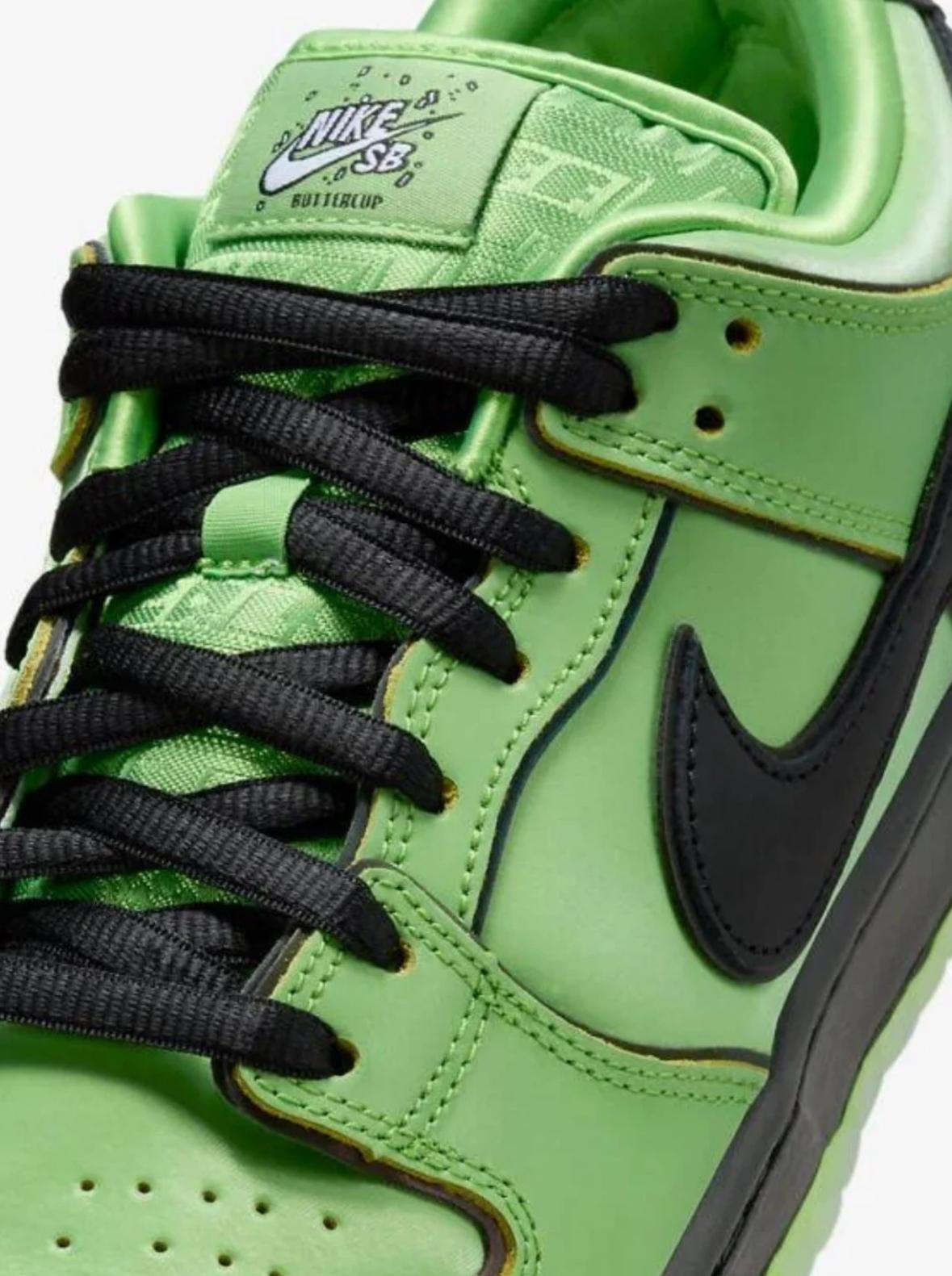 NIKE SB DUNK LOW THE POWERPUFF GIRLS BUTTERCUP