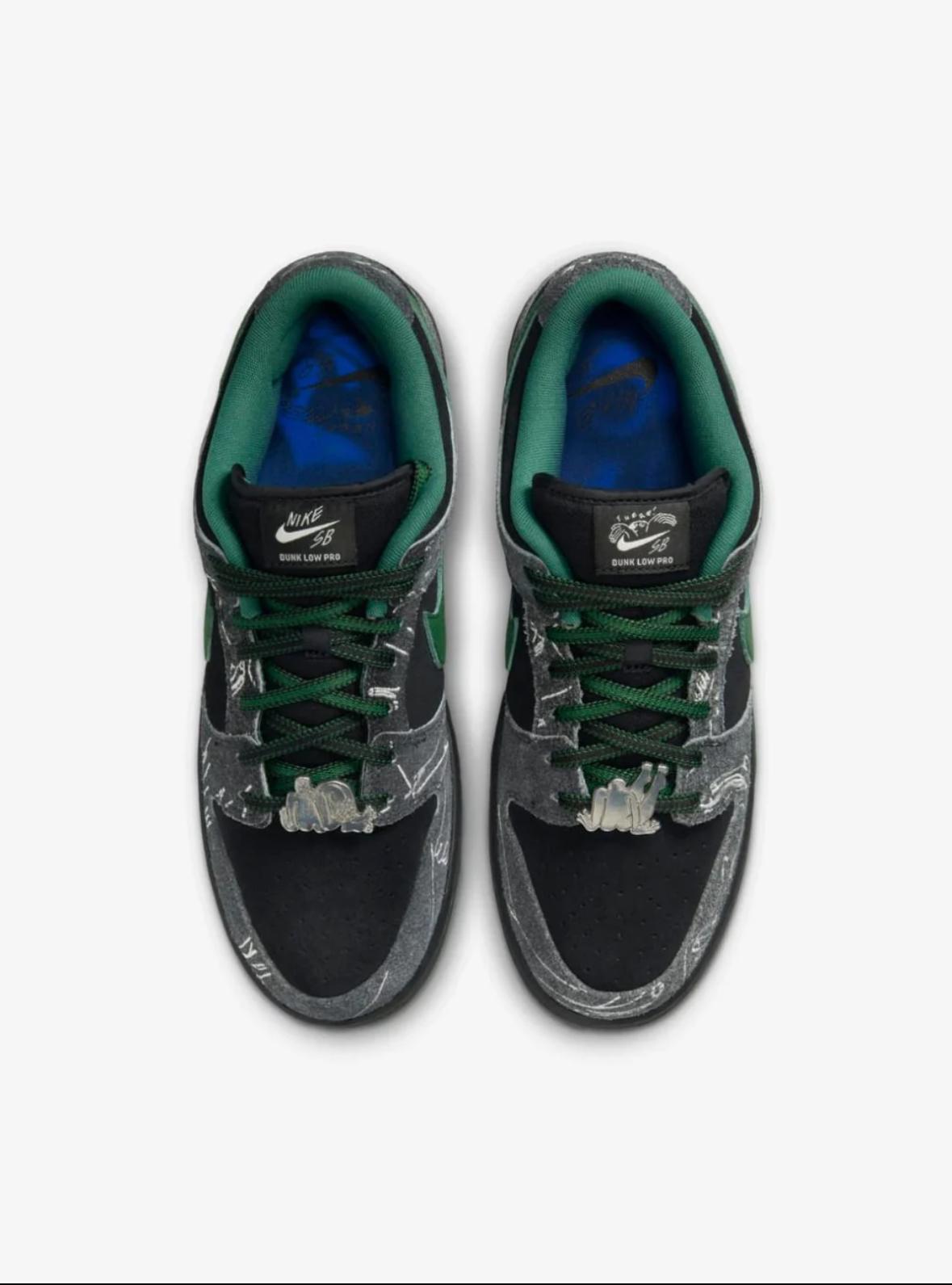 NIKE SB DUNK LOW PRO THERE SKATEBOARDS