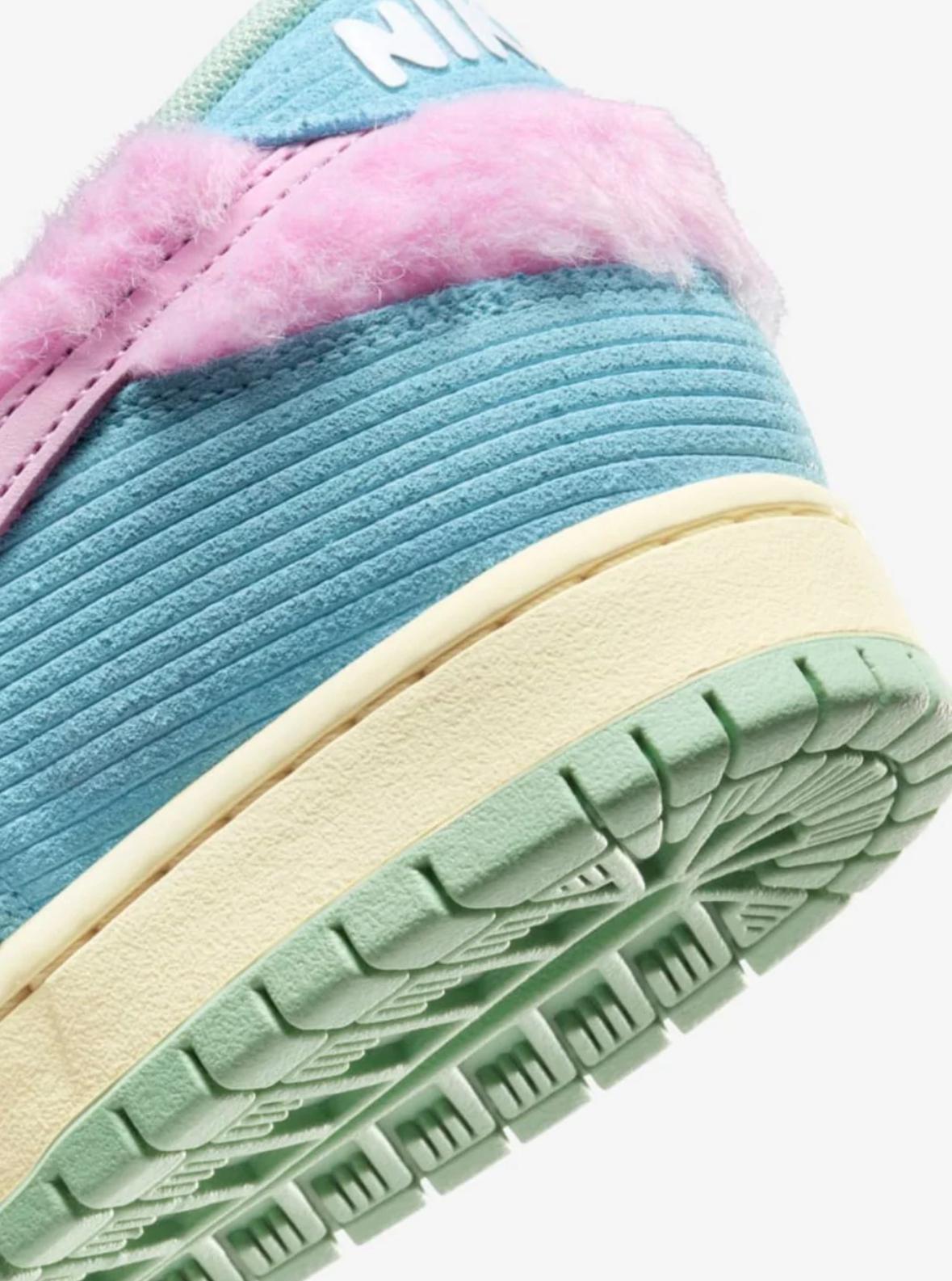 NIKE SB DUNK LOW VERDY VISTY