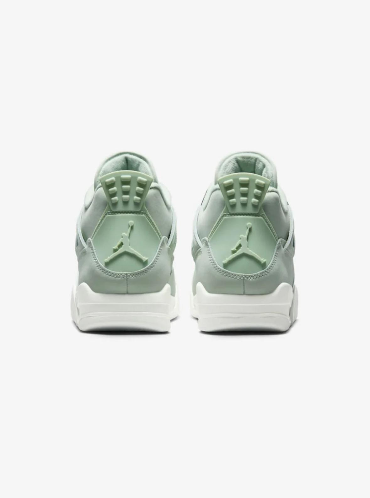 AIR JORDAN 4 RETRO SEAFOAM SAIL