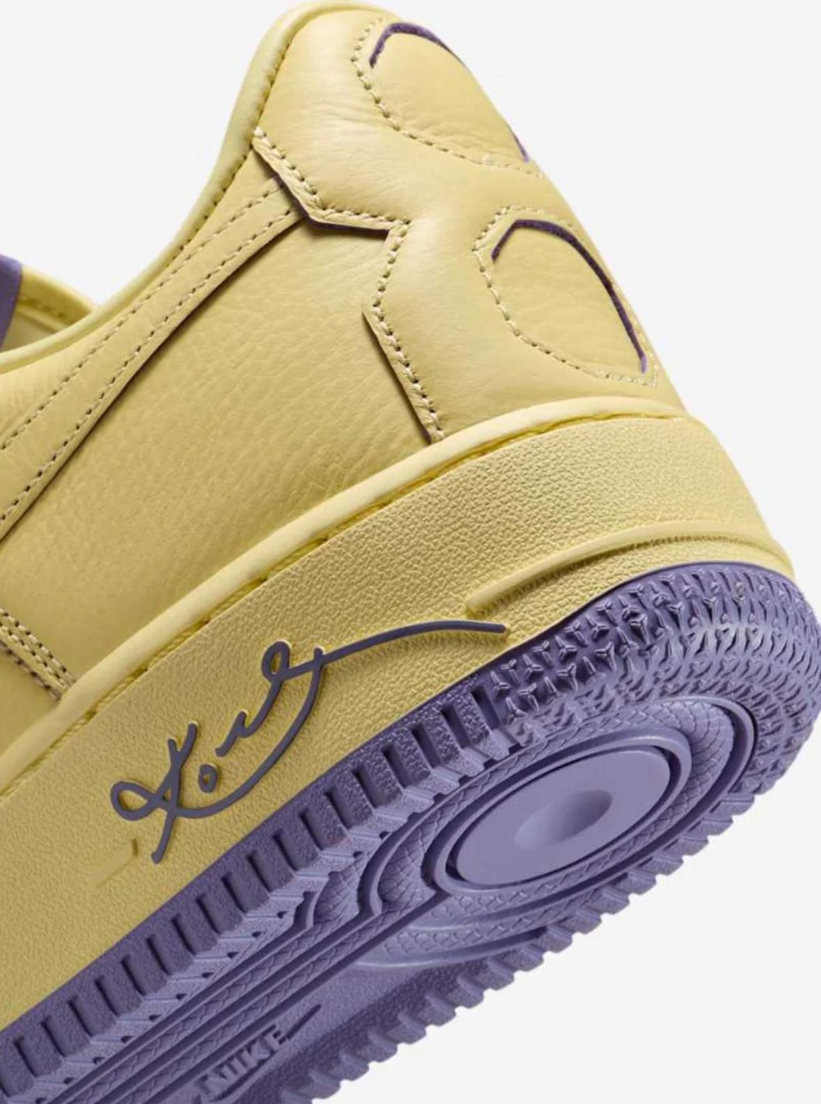 NIKE AIR FORCE 1 LOW PROTRO KOBE BRYANT MAMBA MENTALITY