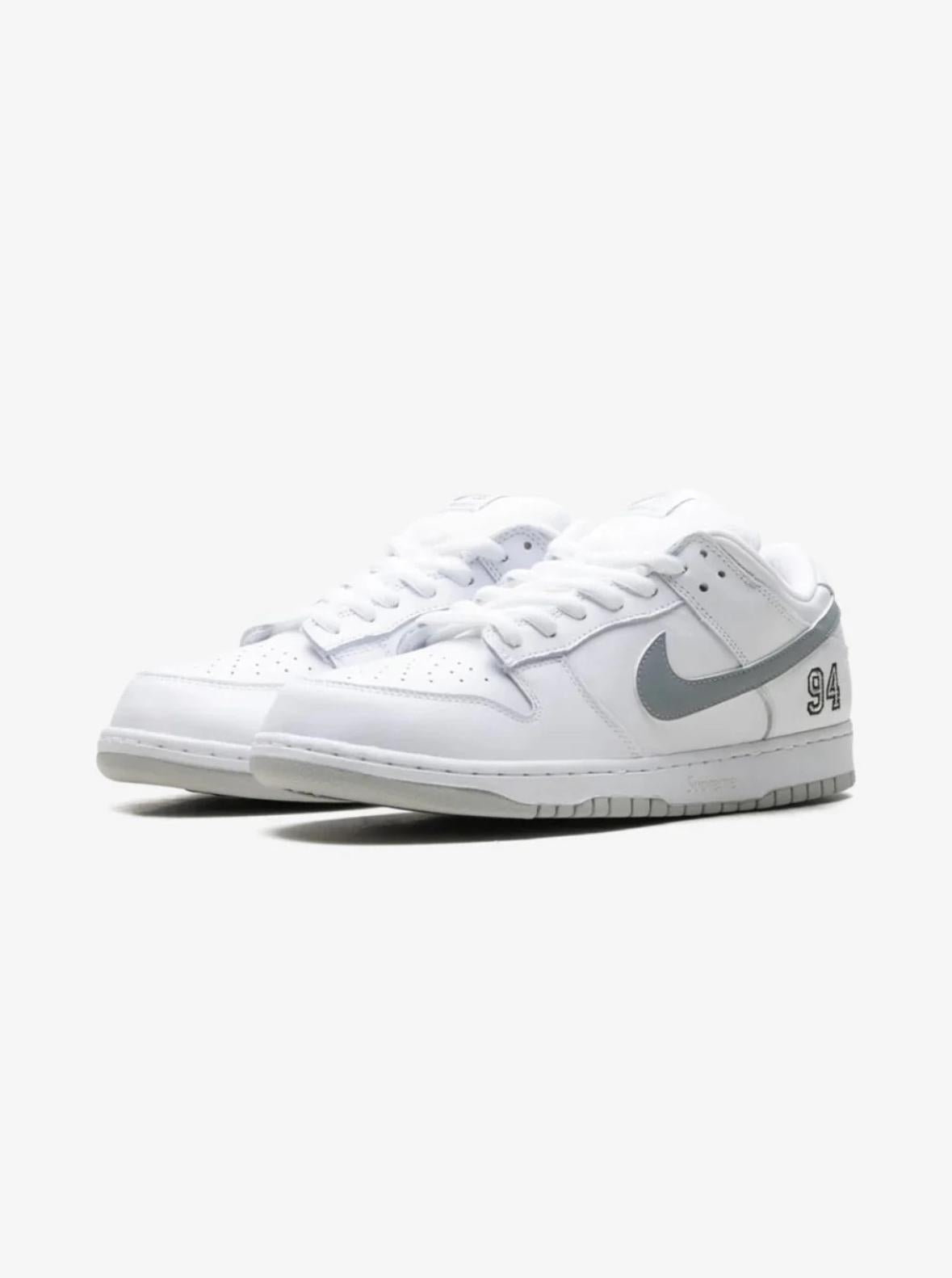 NIKE SB DUNK LOW SUPREME 94 WHITE METALLIC SILVER