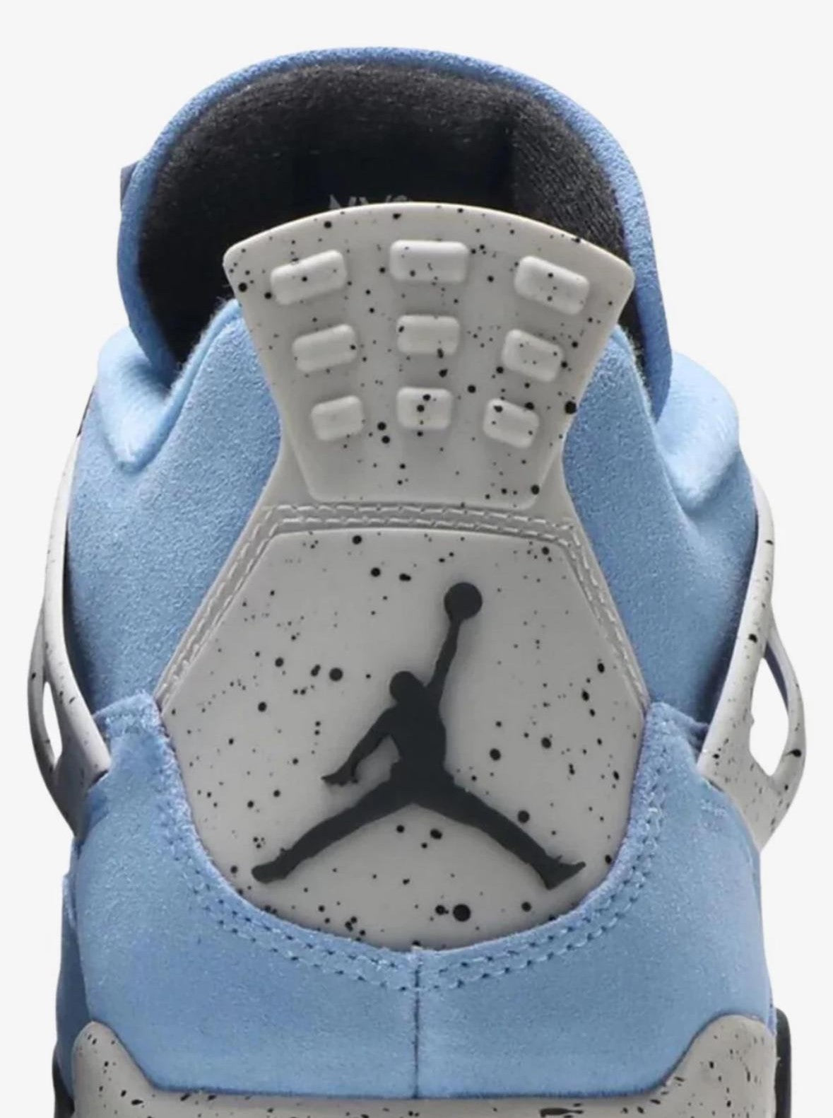 AIR JORDAN 4 RETRO UNIVERSITY BLUE