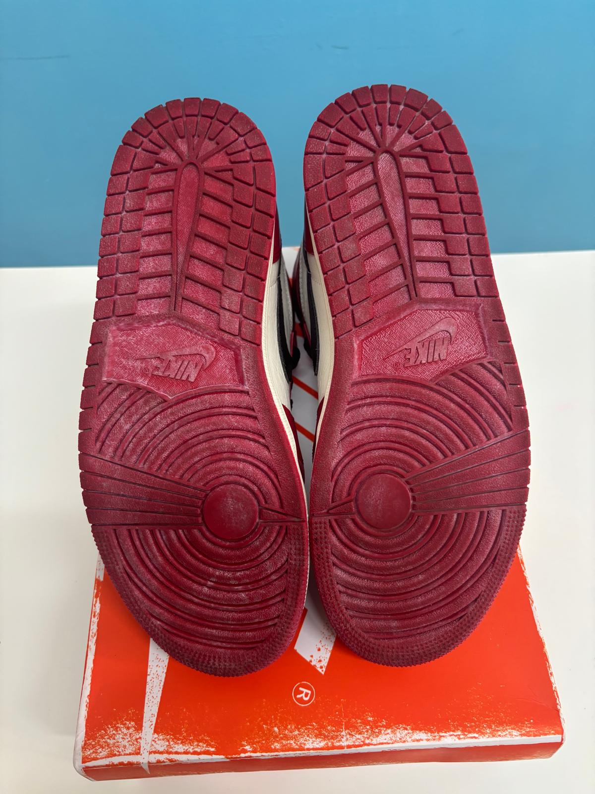 AIR JORDAN 1 RETRO HIGH OG CHICAGO LOST AND FOUND (Offerta Lampo)