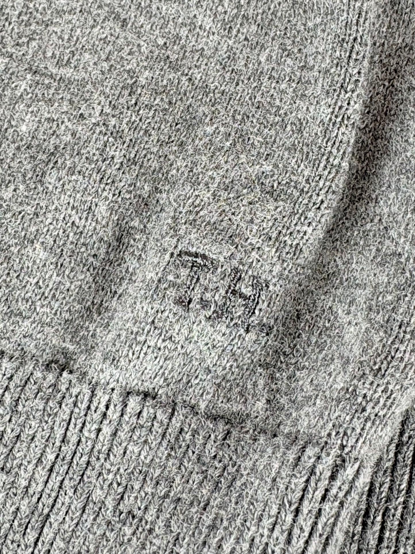 MAGLIONE TOMMY HILFIGER GRIGIO CON RICAMO FLOREALE