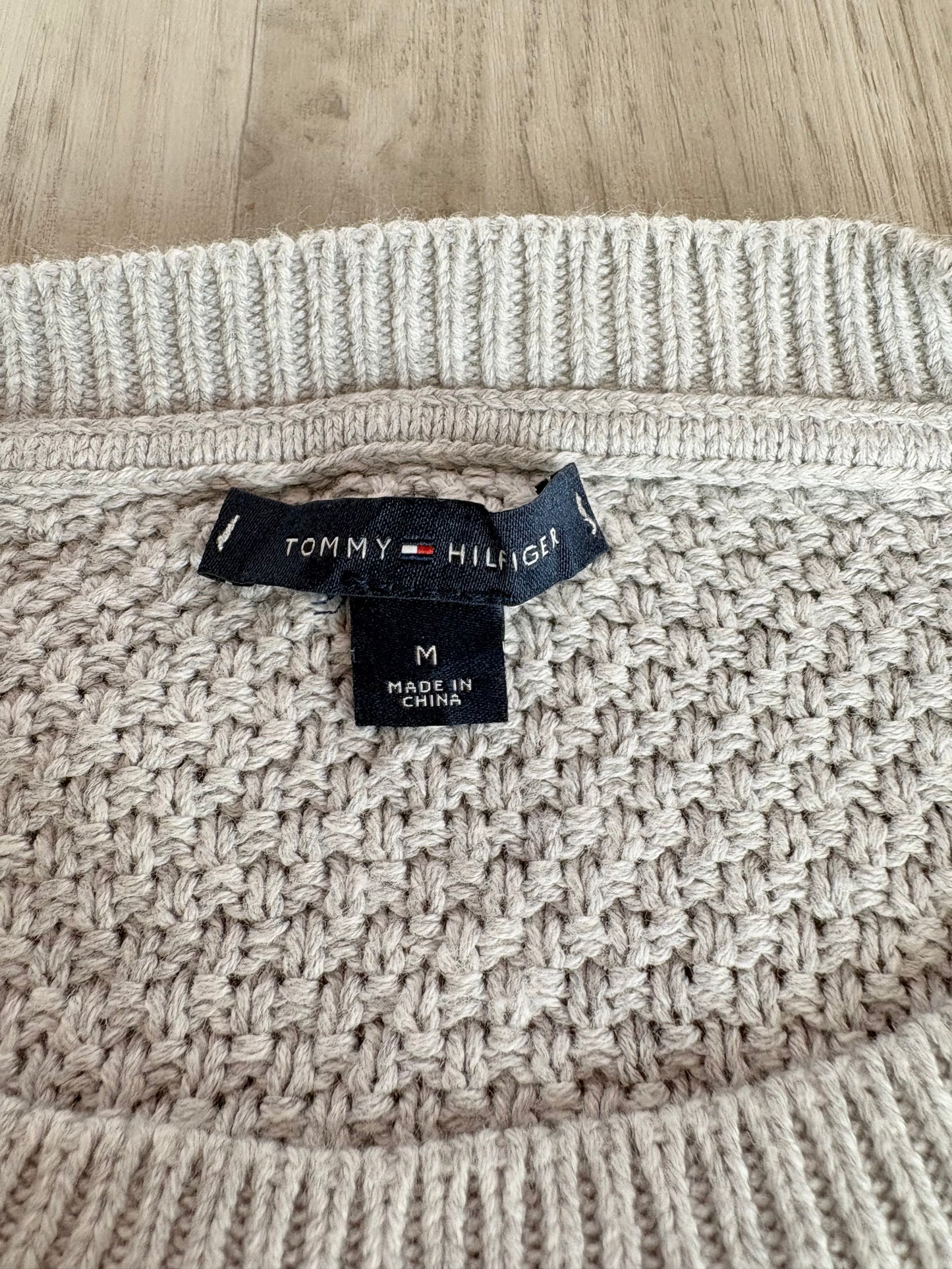 MAGLIONE TOMMY HILFIGER GRIGIO A TRECCE E TRAMA LAVORATA