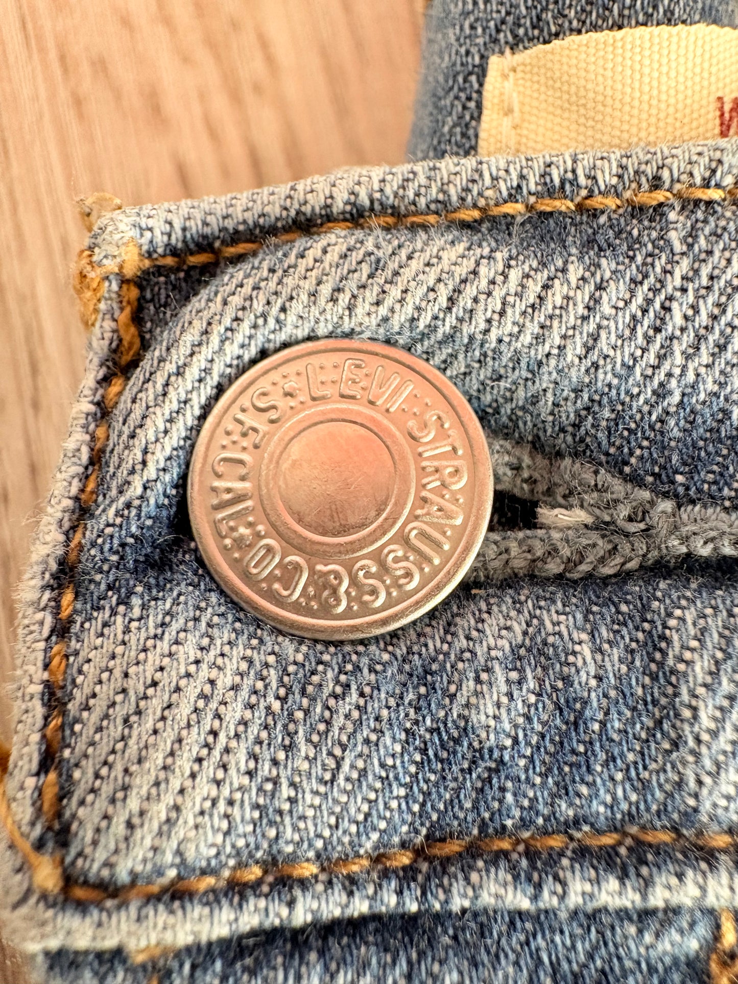 LEVI’S WEEKEND SKINNY JEANS DENIM CHIARO W27