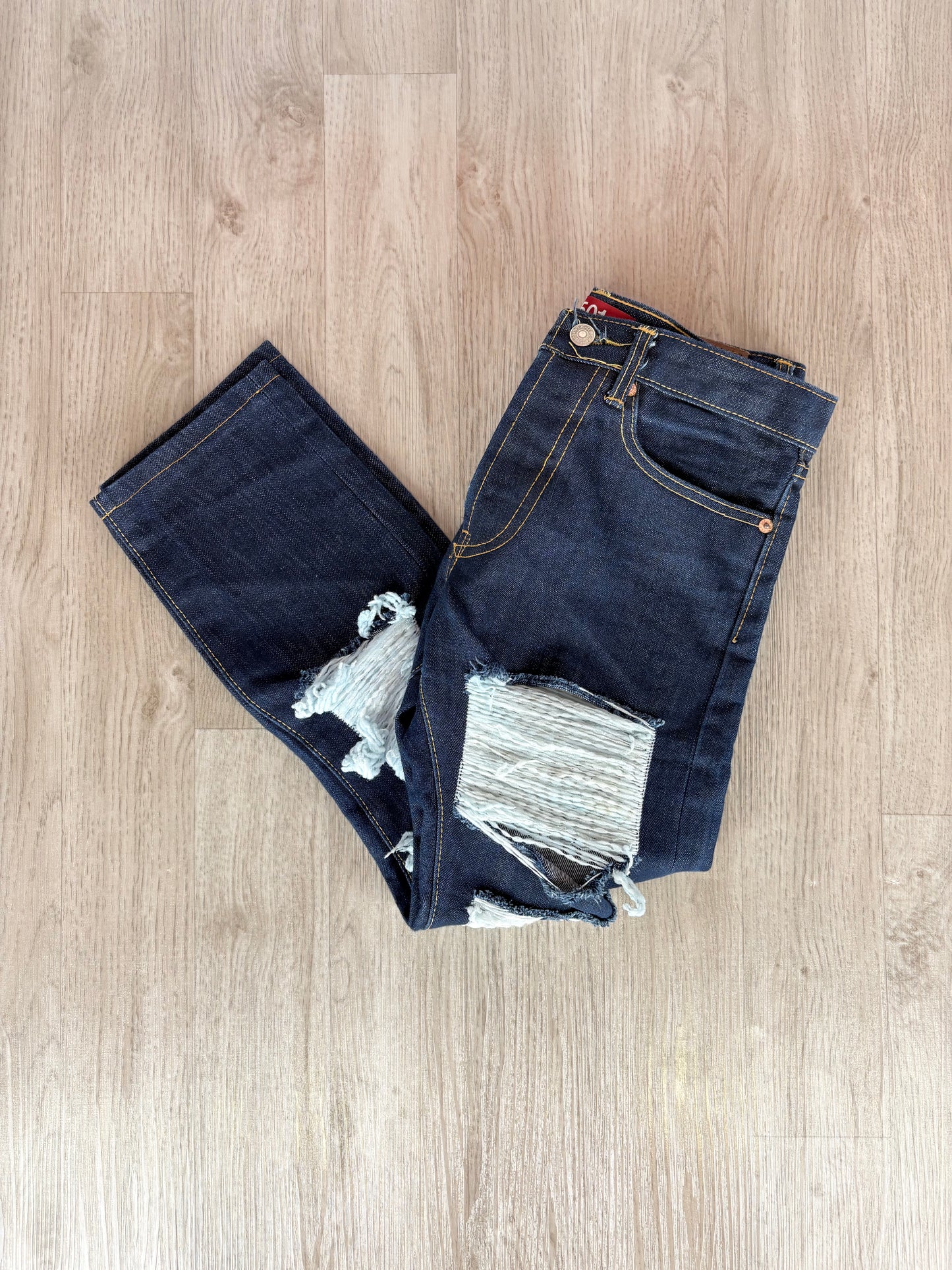 LEVI’S 501 BIG E DISTRESSED JEANS DENIM SCURO W29 L32