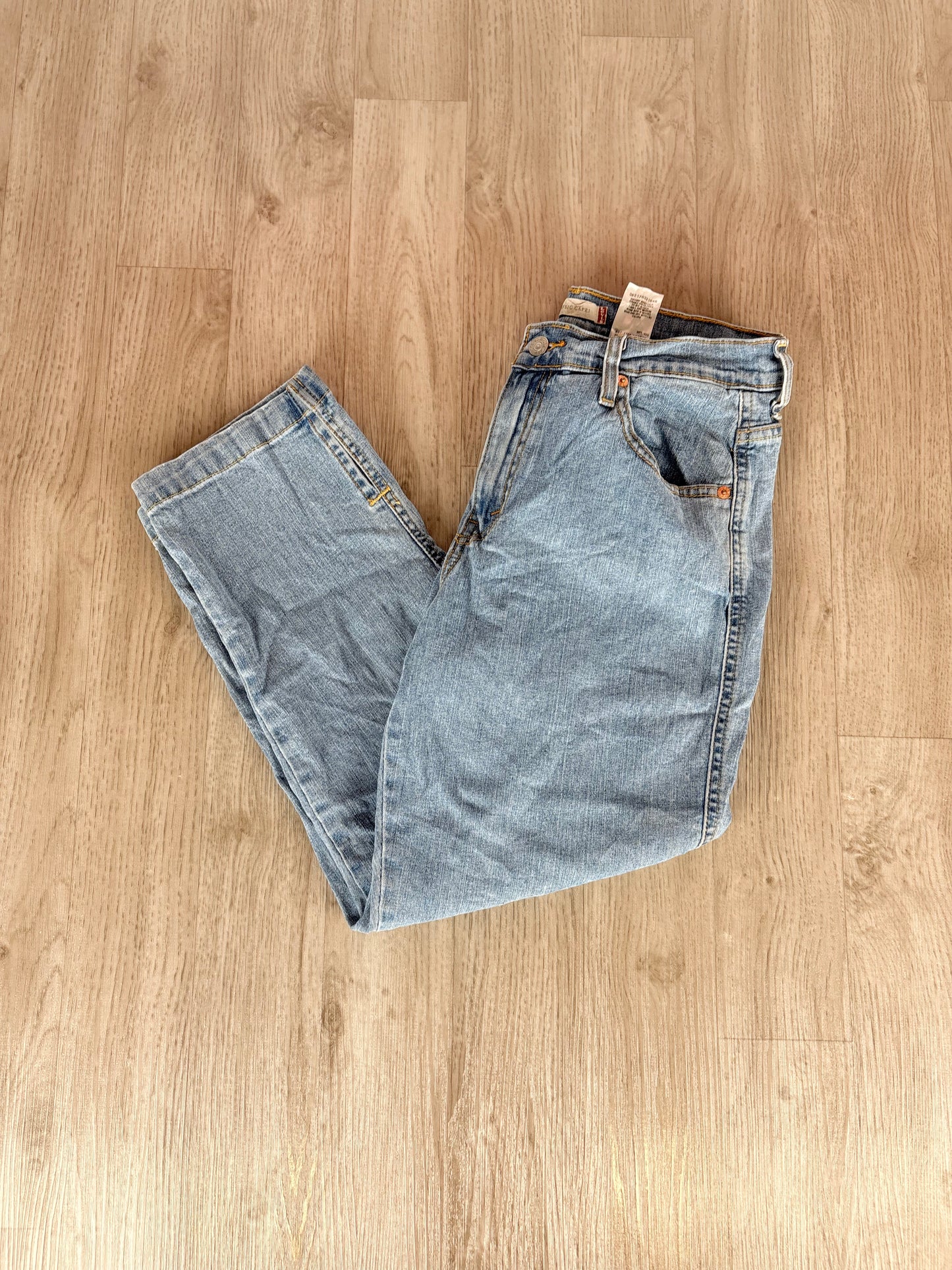 LEVI'S CLASSIC CAPRI JEANS DENIM CHIARO
