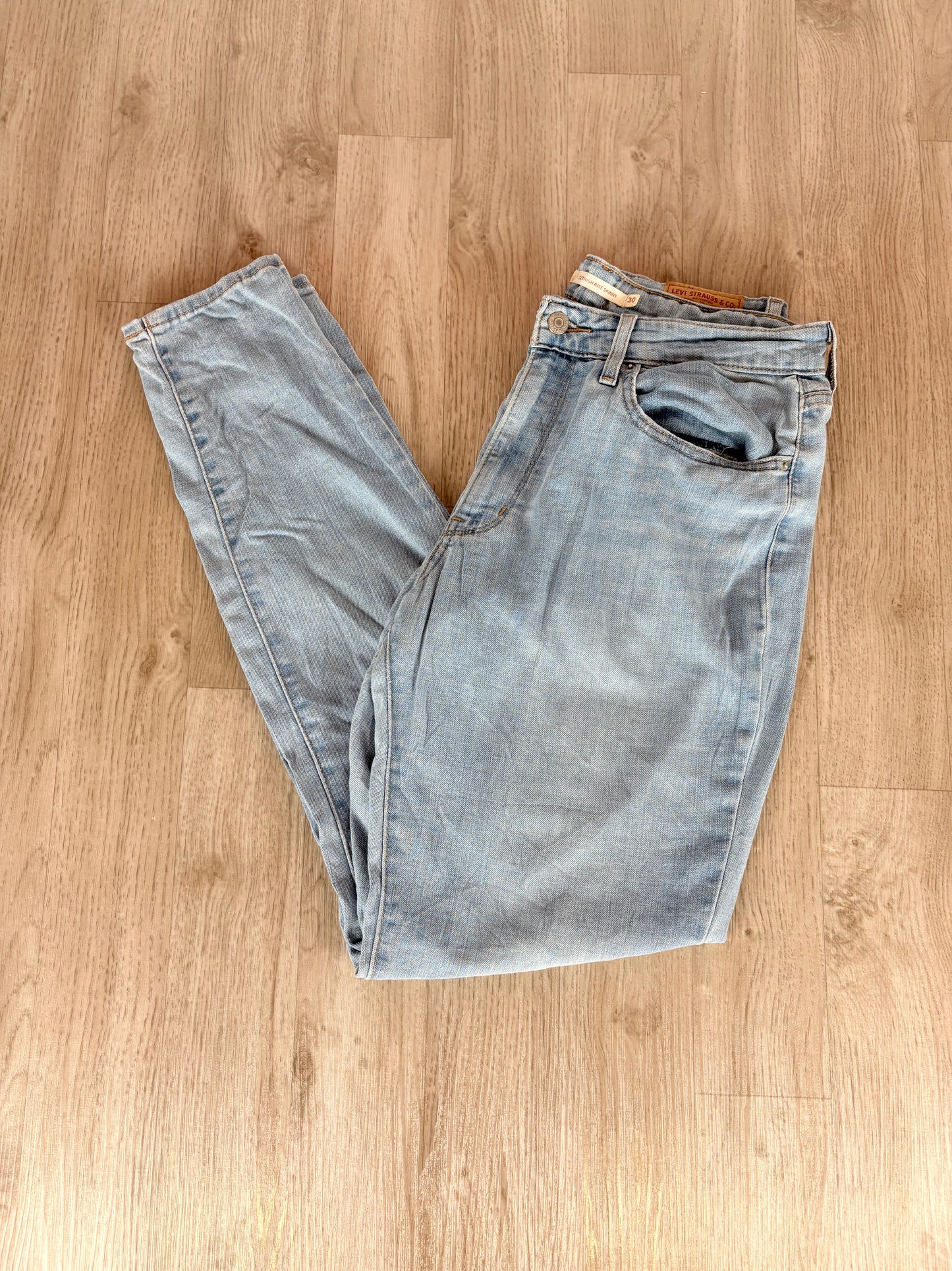 JEANS LEVI’S 721 HIGH RISE SKINNY DENIM CHIARO