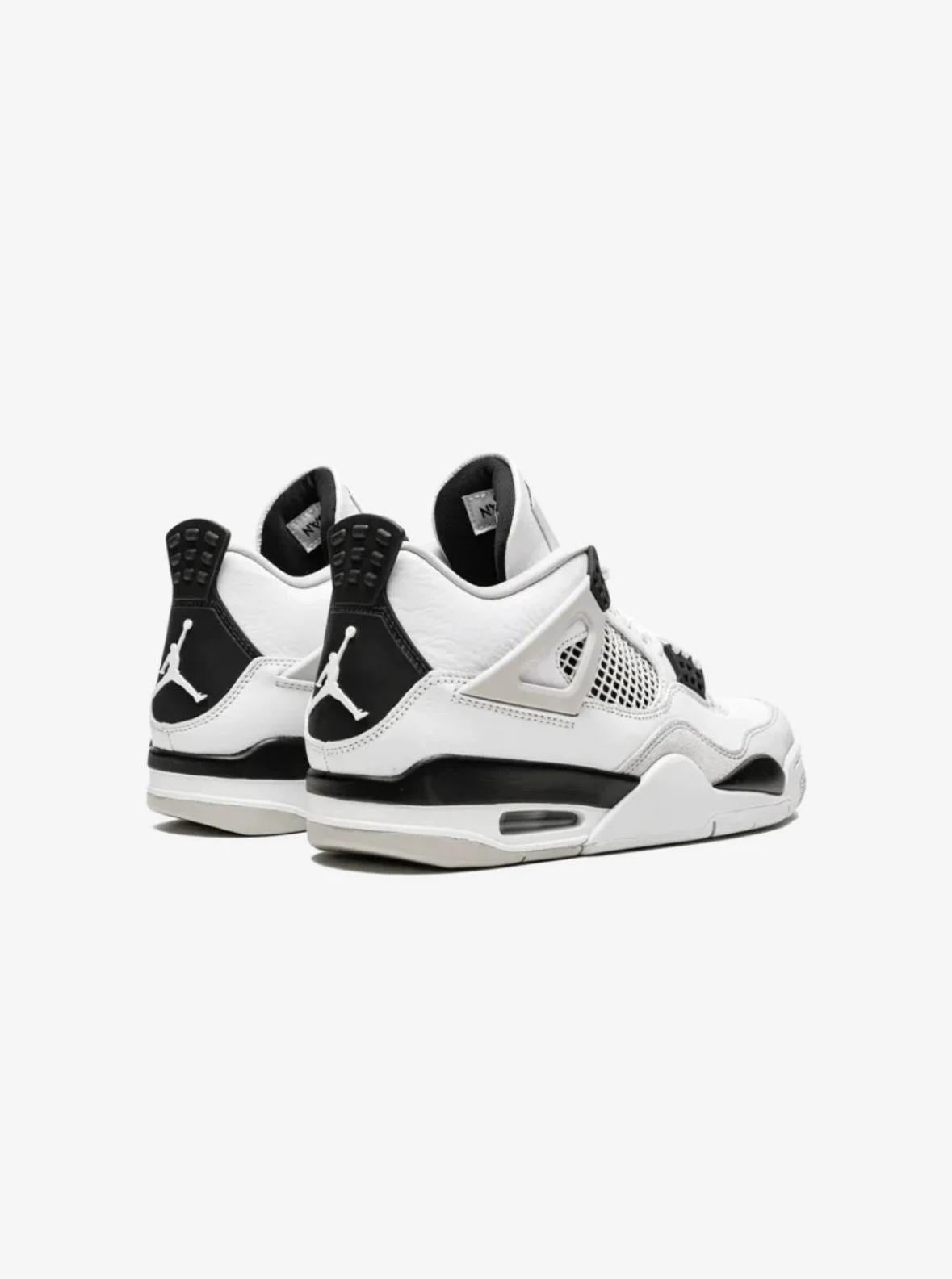 AIR JORDAN 4 MILITARY BLACK
