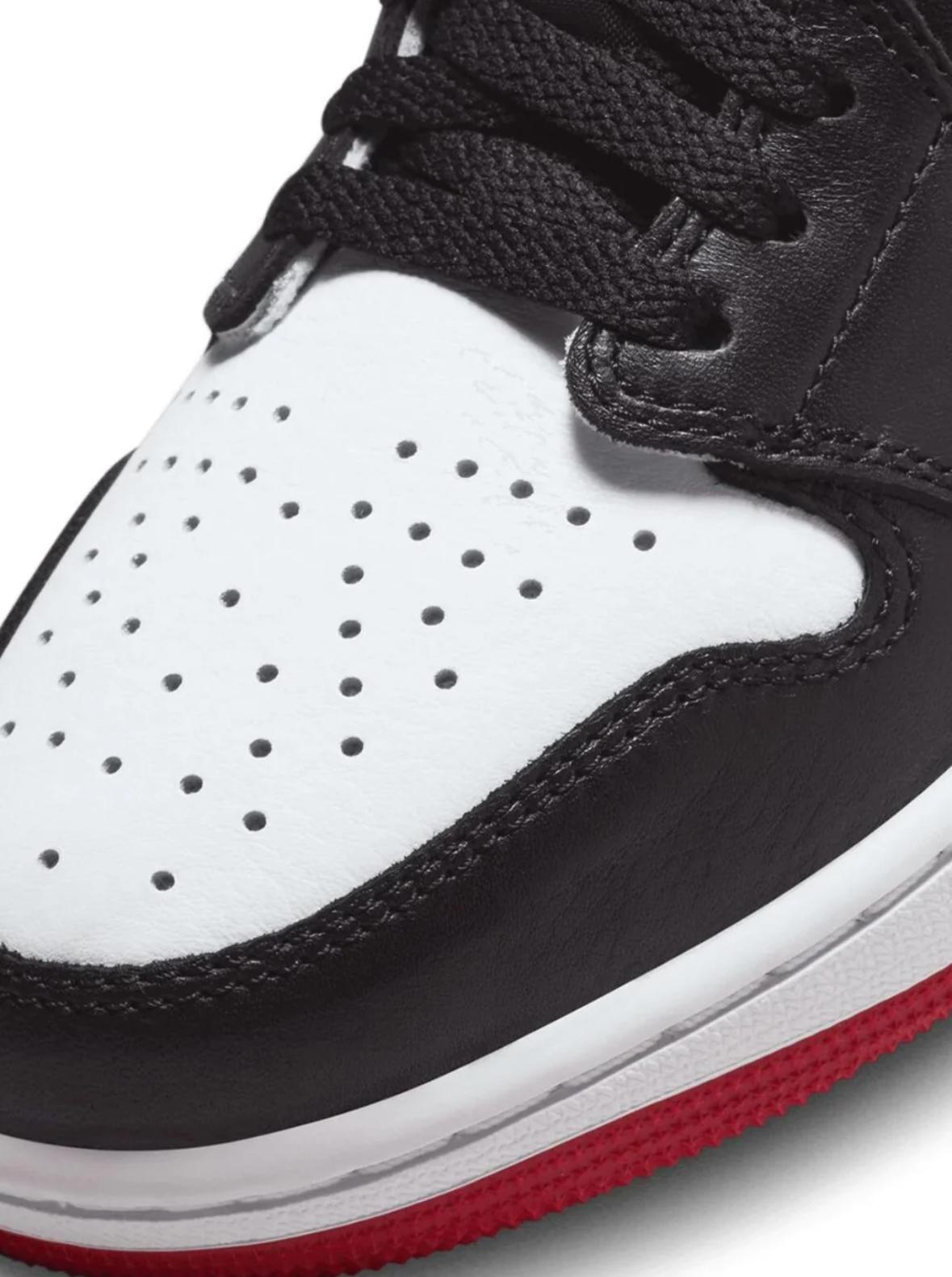 AIR JORDAN 1 RETRO LOW OG BLACK TOE