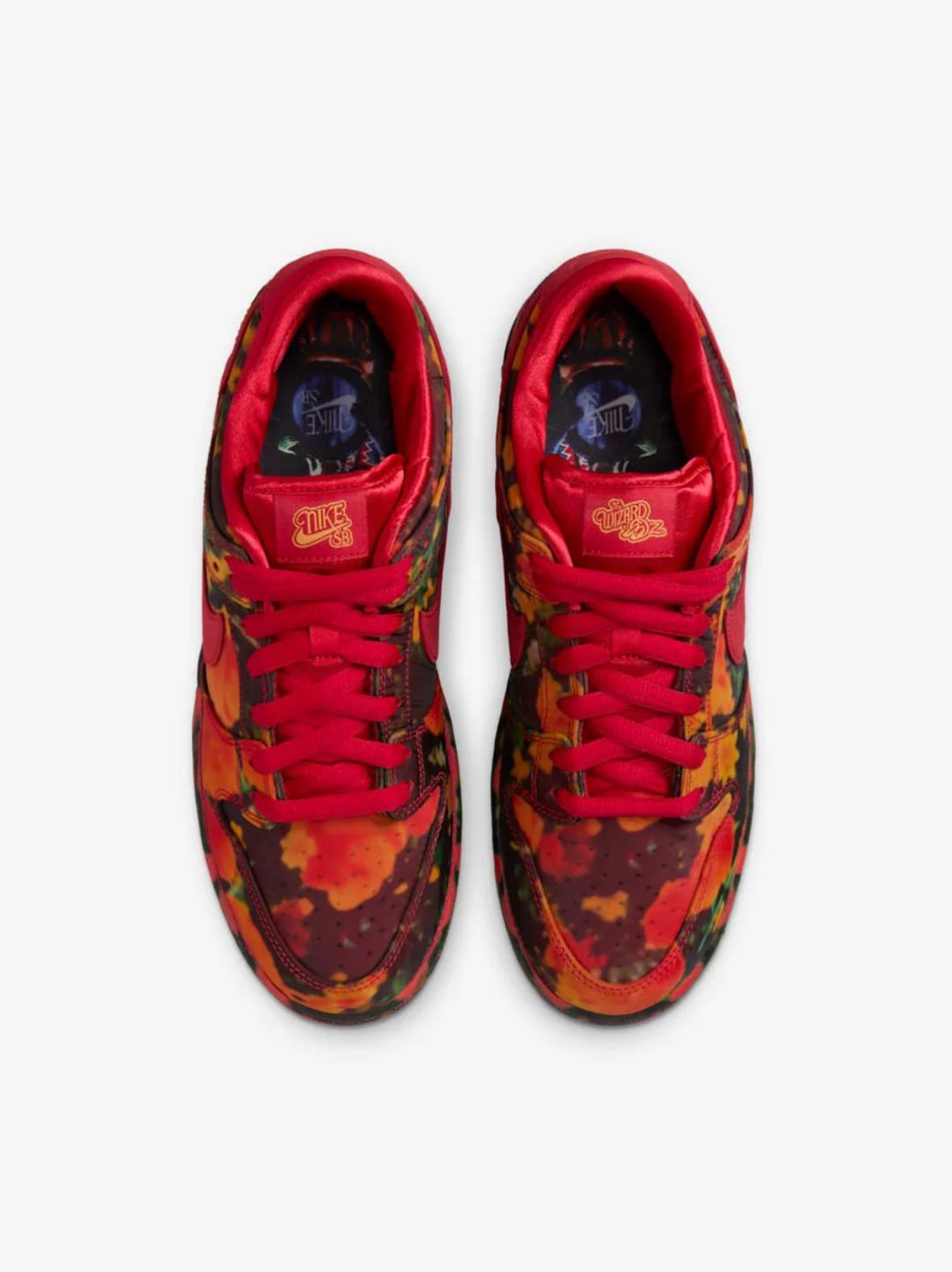 NIKE SB DUNK LOW THE WIZARD OF OZ POPPY FIELD