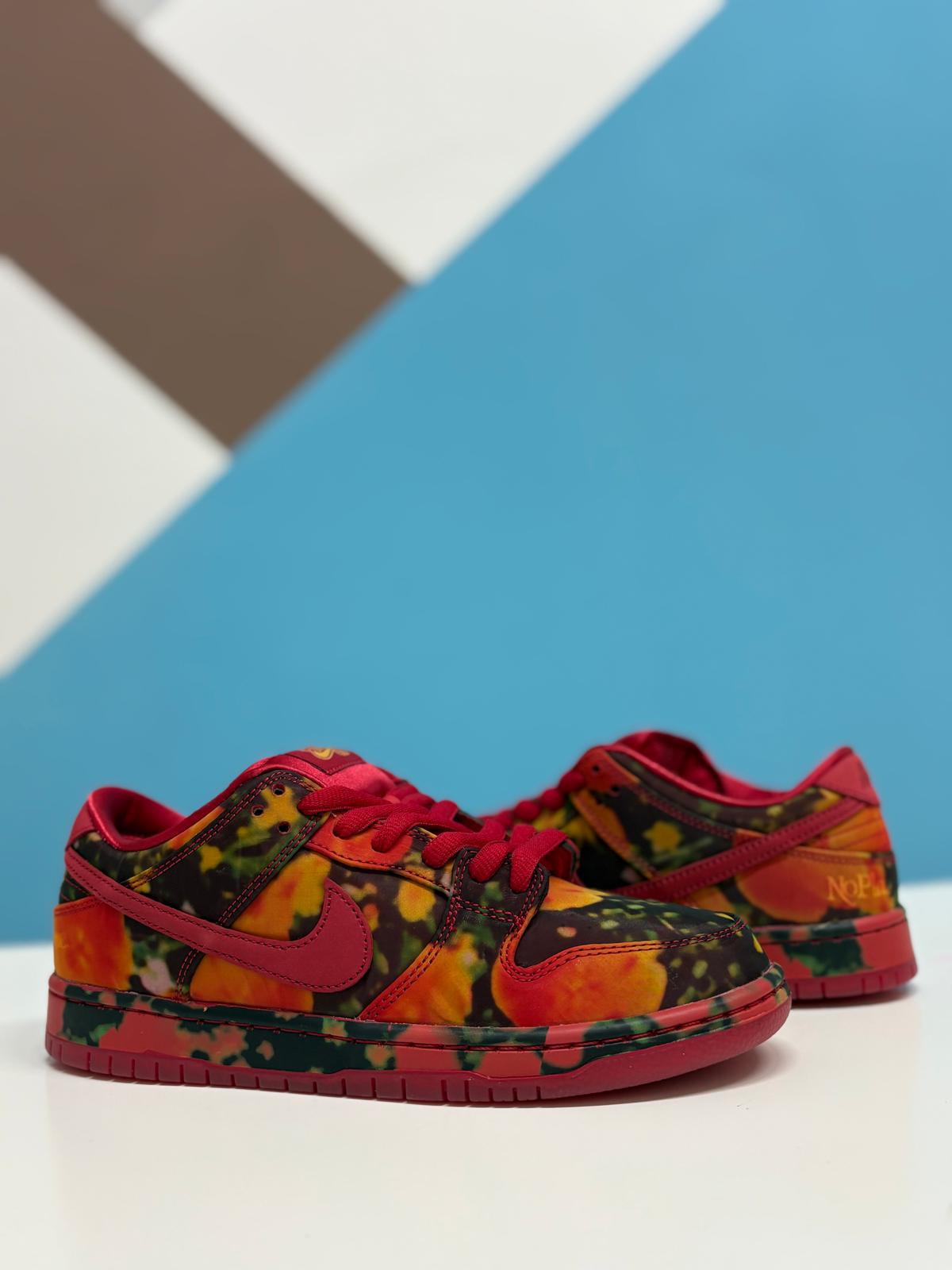 NIKE SB DUNK LOW THE WIZARD OF OZ POPPY FIELD (Offerta Lampo)